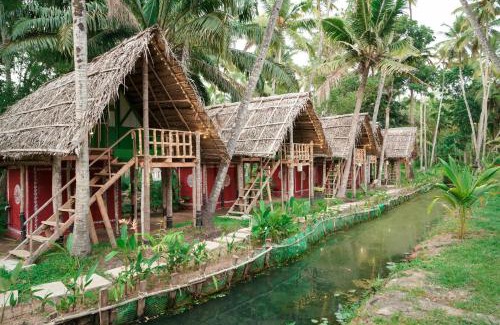 Varkala House | Temple tree garden beach