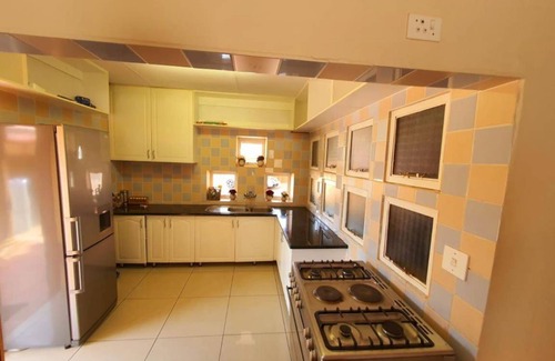 Mahikeng Cabin | Tenacity Mafikeng Guesthouse - 7