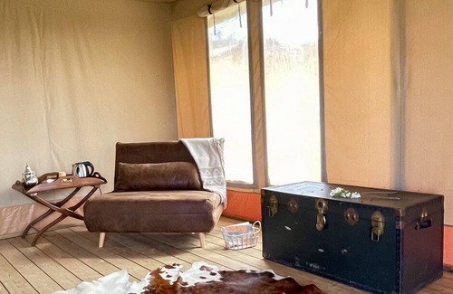 Scansano RV Rental | Tent-Ensuite with Shower-Tenda Lusso BagnoStardust