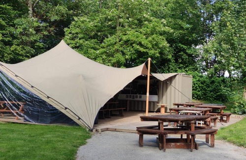 Saint-Malo-de-Beignon Other | Tent ∙ 2 bedrooms ∙ 6 guests