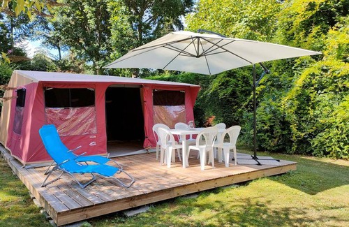 Saint-Malo-de-Beignon Other | Tent ∙ 2 bedrooms ∙ 6 guests