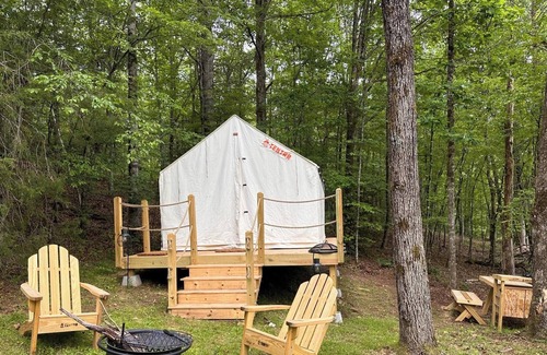 Franklin RV Rental | Tentrr Signature Site - The Ruby Creek Inn 2