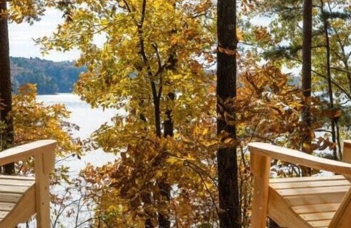 Iuka RV Rental | Tentrr State Park Site - Mississippi JP Coleman State Park - Peninsula D - Doub