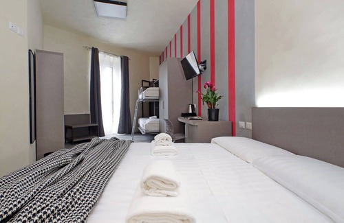 San Lorenzo House | Termini Comfort rooms by Flatinrome