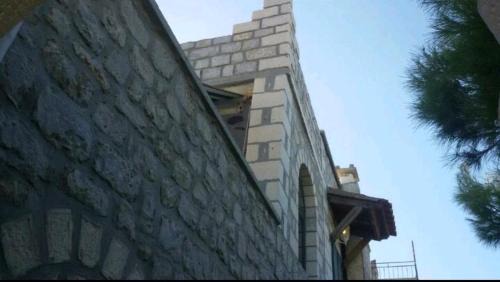 Omales Apartment | Terra Mani stone rental apartments