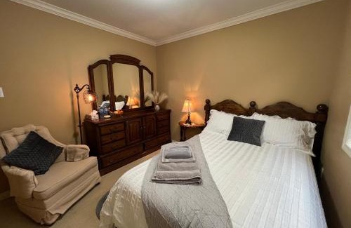 Richmond House | Terra Nova - Private property