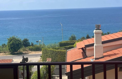Pizzo Apartment | Terrace and Sea View (PIEDIGROTTA TERRACE)