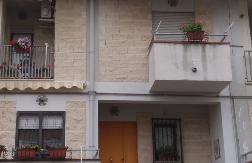 Minturno House | Terraced house on 2 floors, independent entrance