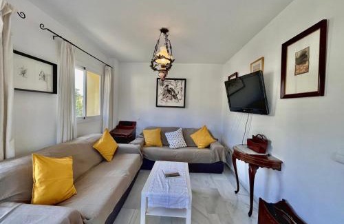 Caleta de Velez Apartment | Terrasol Atico Baviera Golf-Playa