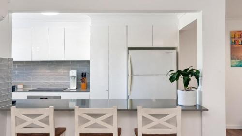 Terrigal House | Terrigal Bay #13 Pool, Wifi, Short Walk To Beach Accom Holidays