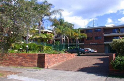 Terrigal House | Terrigal Tranquility Pool In Complex, In The Heart Of Terrigal