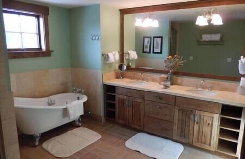 Teton Village Hotel | Teton Club Resort & Spa, Hot Tub, Pool, Fireplace, Ski!