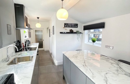 Tettenhall House | Tettenhall Village Townhouse