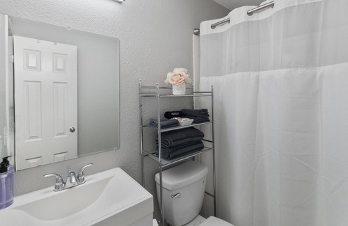 Milwood House | Texan Tranquility by The Domain