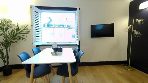 Paddington Apartment | Thames Residences Hyde Park