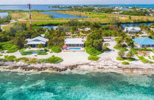 Rum Point Villa | Thatch Hill - Renovated Beach House with Pool, Short Walk to the Rum Point Club
