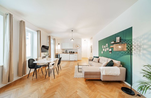 Rudolfsheim-Funfhaus Apartment | The 15s Apartments