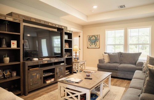 Gulf Hills House | The 15th Fairway Cottage - water view close to beach & downtown Ocean Springs!