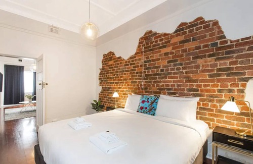 West Perth Apartment | The 1920’s 'Prosperity' Suite