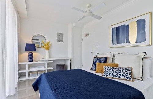 Cairns North Apartment | The Abbott—A Sea-Swept Esplanade Abode