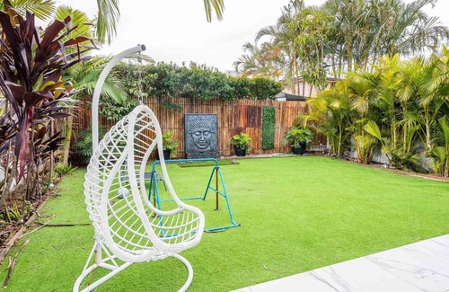 Northgate House | The Airport Stop Modern, 15min to Brisbane City