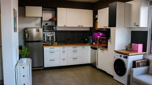 Rio Piedras Apartment | The Alexa tiny apartment city view