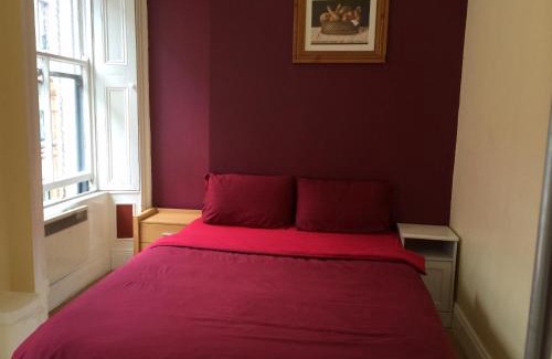 Temple Bar Hostel | The Apache Hostel