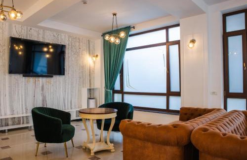 Piatra Neamt Apartment | The Art Boutique