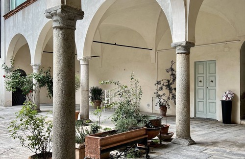 Centro Storico Apartment | The Artist's Nest