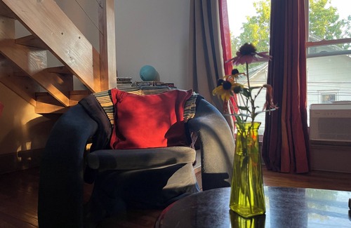 Fairfield Apartment | The Artist's Treehouse