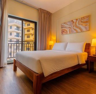 Baguio Apartment | The Aston Executive Suite 2BR Balcony Near Mines View Baguio