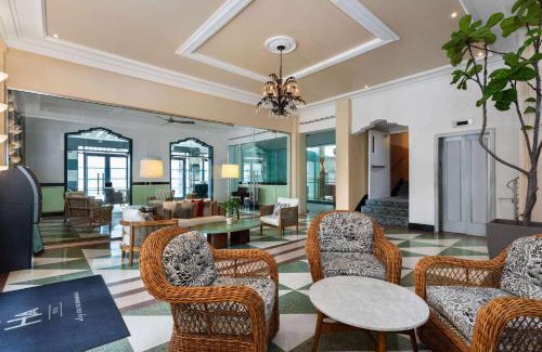 Flamingo/Lummus Hotel | The Astor by LuxUrban, Trademark Collection by Wyndham