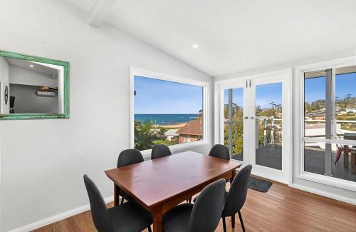 Malua Bay House | The Bach House Pet Friendly in Malua Bay