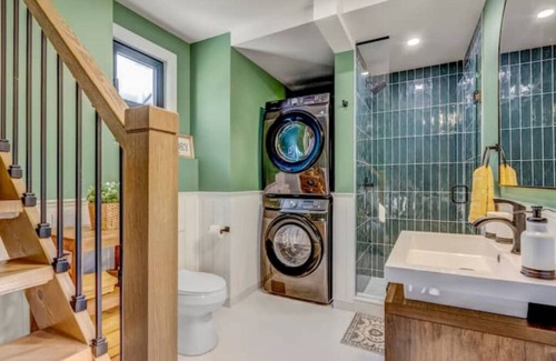 Rathwood Apartment | The Bachelor