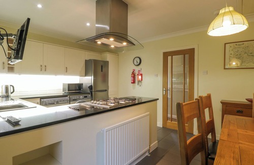 Mauchline Cottage | THE BARN AT DALDORCH, country holiday cottage in Tarbolton
