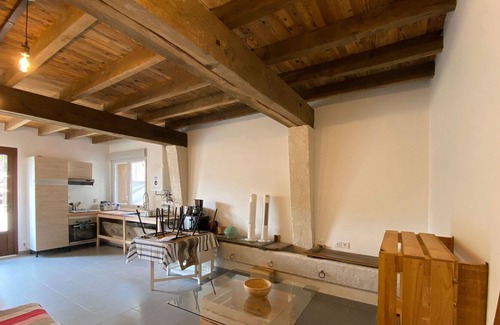 Saubrigues Apartment | The barn of Pintouquet consists of four apartments and a studio.
