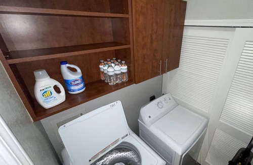 North Hyde Park Apartment | The Bay Cruiser