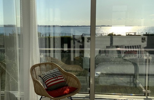 Santec House | THE BEACH AT THE END OF THE GARDEN/VILLA 5 ⭐️AVEC SPA/MAGNIFICENT SEA VIEW