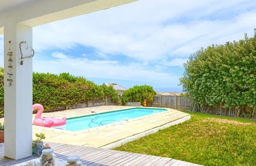 Kommetjie Villa | The Beach Cottage - Beachside Living in Kommetjie, Cape Town