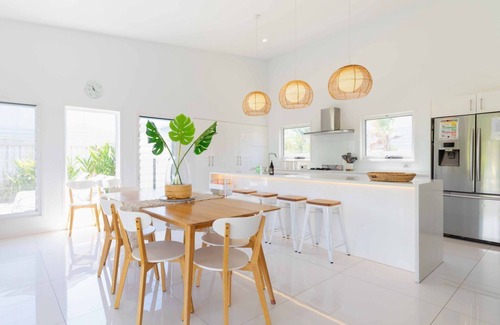 Kingscliff House | THE BEACH OASIS @ 360