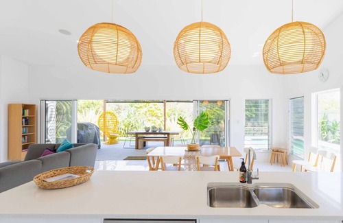 Kingscliff House | THE BEACH OASIS @ 360