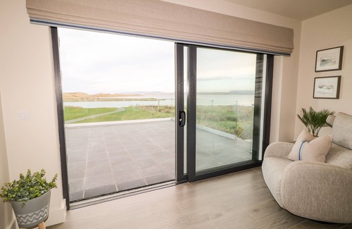Gortahork Cottage | THE BEACHHOUSE, pet friendly in Gortahork, County Donegal