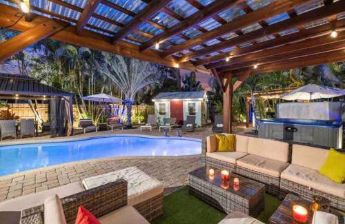 Central Fort Lauderdale House | The Belle Retreat 3 Bedroom