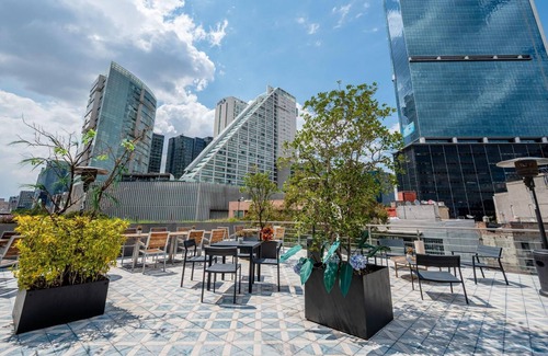Reforma Apartment | The Best Private Patio in La Juarez