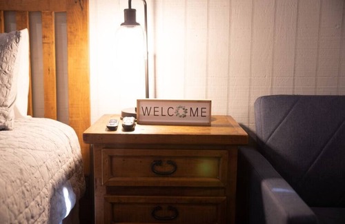 Amarillo Apartment | The Big Texan!*One Queen Bed*Free 72oz Steak * Airbnb