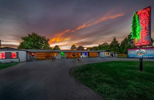 Bentonville Cabin | The Bike Inn #7, Coler MTB Preserve, Single Room