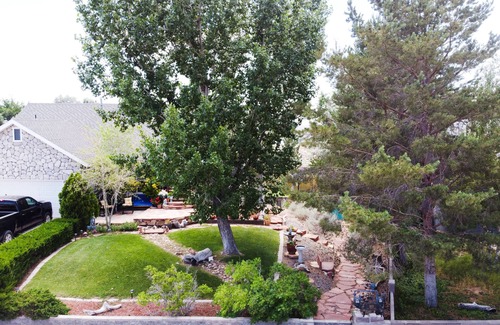 Holbrook House | The Bird's Nest on Route 66 Great location right off the I-40