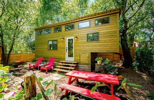 New Ulm House | The Bird’s Nest~ a bit of Eden in New Ulm