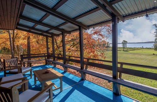 Puposky House | The Blu Casa - Family Home, Private Lake, 4 King Beds, 2300 sq ft, 2 patios