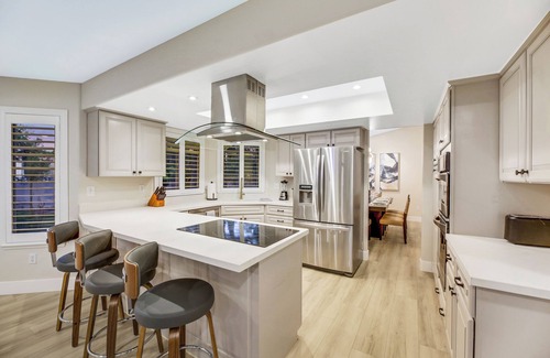 Las Vegas House | The Blue Lagoon: Where Space, Style and Comfort collide!